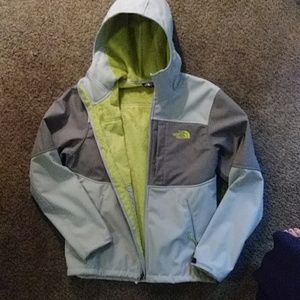 The North Face Windwall ladies jacket